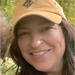 Meet your Posher, Beth